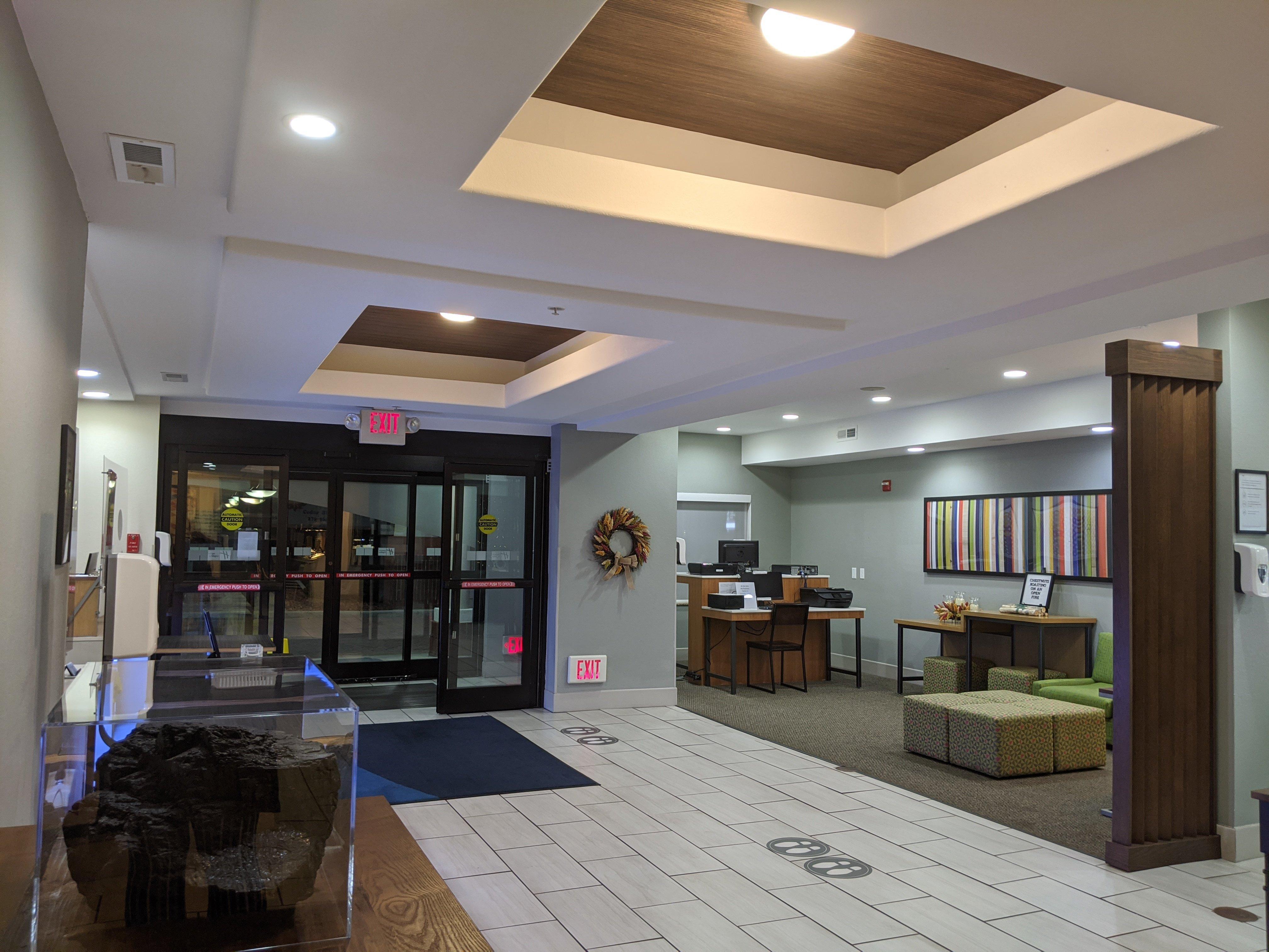 Holiday Inn Express Hotel & Suites Claypool Hill -Richlands Area By Ihg Pounding Mill Ngoại thất bức ảnh