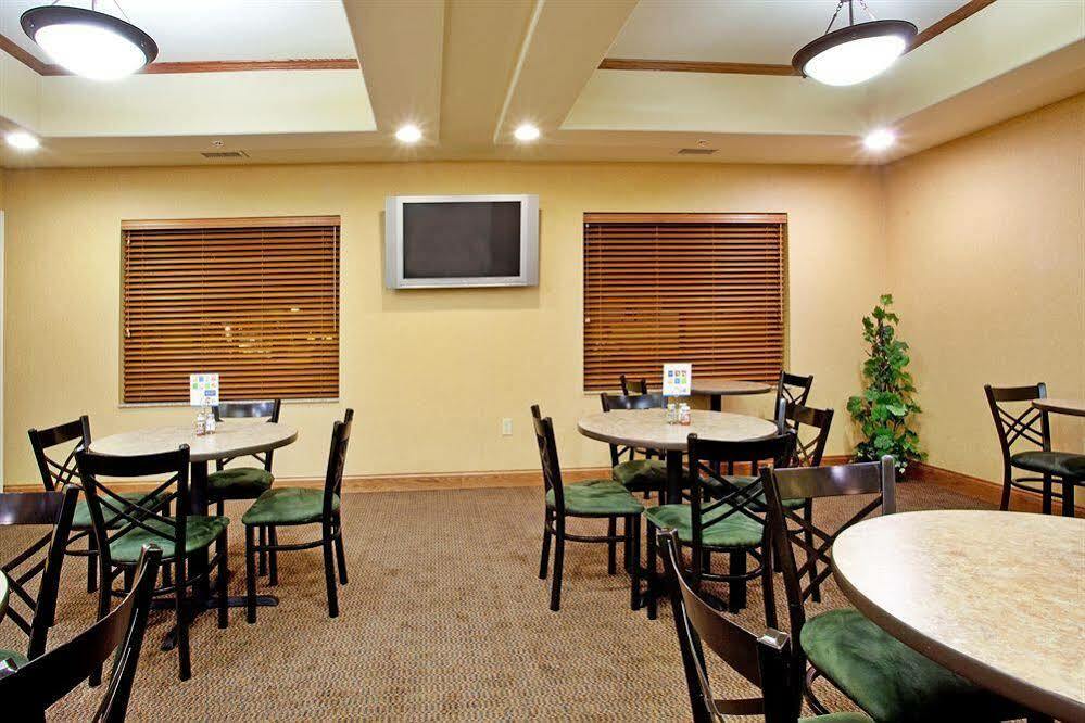 Holiday Inn Express Hotel & Suites Claypool Hill -Richlands Area By Ihg Pounding Mill Ngoại thất bức ảnh